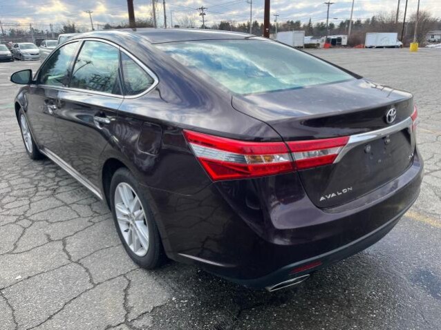 2013 TOYOTA AVALON BASE - Zotobuy