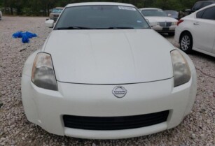 2005 NISSAN 350Z COUPE FOR SALE CALL: 07045512391