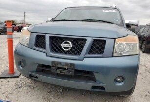 2012 NISSAN ARMADA SV FOR SALE CALL: 07045512391