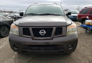 2013 NISSAN ARMADA SV FOR SALE CALL: 07045512391