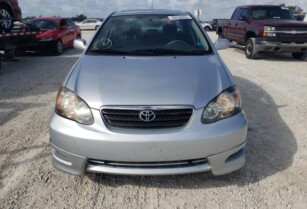 2005 TOYOTA COROLLA CE FOR CALL: 07045512391