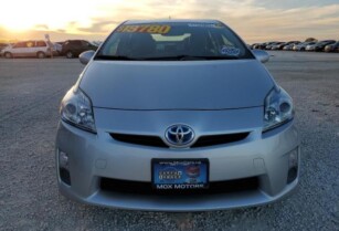 2010 TOYOTA PRIUS FOR CALL: 07045512391