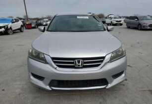 2015 HONDA ACCORD LX FOR CALL: 07045512391