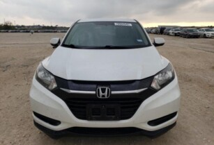 2016 HONDA HR-V LX FOR CALL: 07045512391