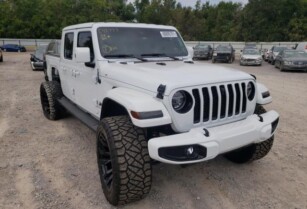 2021 JEEP GLADIATOR OVERLAND FOR SALE CALL: 07045512391