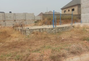 FOR SALE – 300sqm Estate Plot with dpc in a Serene and Secured Estate in Idu, Abuja (Call 09024373598)