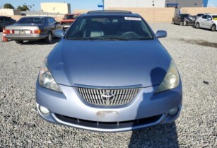 2004 TOYOTA CAMRY SOLARA SE FOR SALE CALL ON: 07045512391