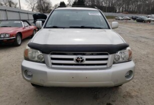 2004 TOYOTA HIGHLANDER FOR SALE CALL ON: 07045512391