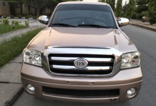 Nigerian Used Hilux 2015 IVM (Call 08036777252)