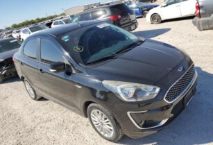 2020 FORD FIGO TITANIUM FOR SALE CALL ON: 07045512391