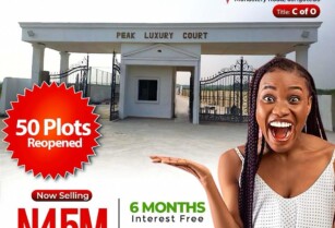 We are Selling Plots of Land at PEAK LUXURY COURT SANGOTEDO (CALL 08067511157)