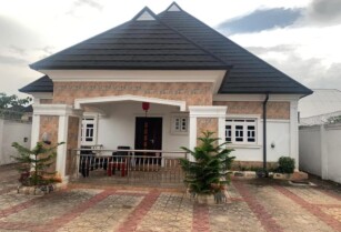 FOR SALE – 4 Bedroom all Ensuit Bungalow at Owerri (Call 08030921218)