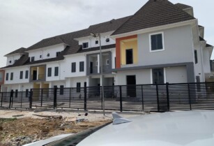 FOR SALE – Brand New 5bedroom Terrace Duplex with a bq at Gwarinpa (CALL 08062163300)